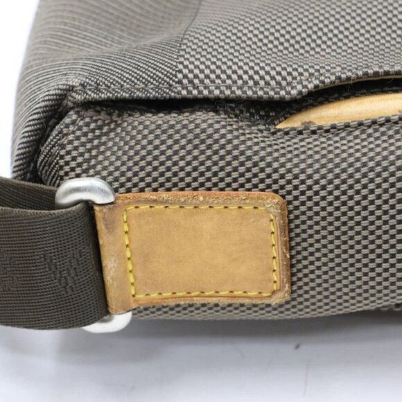 Louis Vuitton Terre Damier Geant Messenger Bag - Brown - Picture 8 of 15